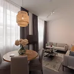 Lejlighed Nr 5 - J26 Luxury Apartment, Jauniela 26 Old - Great View & Location - 2 Bedrooms - 80 M2 *