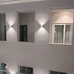 Nr 5 - J26 Luxury Apartment, Jauniela 26 Old - Great View & Location - 2 Bedrooms - 80 M2 Рига