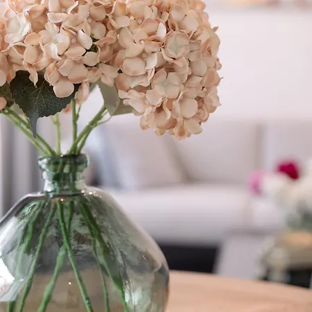 アパート Nr 5 - J26 Luxury Apartment, Jauniela 26 Old - Great View & Location - 2 Bedrooms - 80 M2 リガ