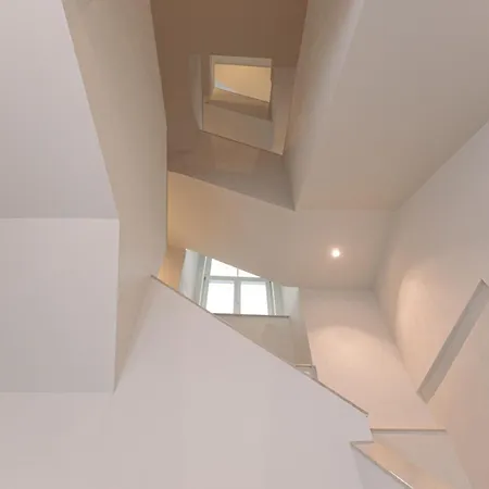 Nr 5 - J26 Luxury Apartment, Jauniela 26 Old - Great View & Location - 2 Bedrooms - 80 M2 * Riga