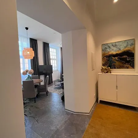 Nr 5 - J26 Luxury Apartment, Jauniela 26 Old - Great View & Location - 2 Bedrooms - 80 M2 Lejlighed *
