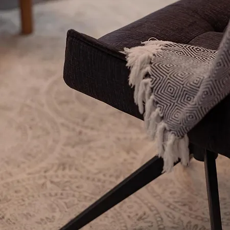 Nr 5 - J26 Luxury Apartment, Jauniela 26 Old - Great View & Location - 2 Bedrooms - 80 M2 *