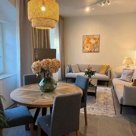 Old Great Location & View - Unique 2bdr 80m2
