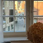 Nr 5 - J26 Luxury Apartment, Jauniela 26 Old - Great View & Location - 2 Bedrooms - 80 M2
