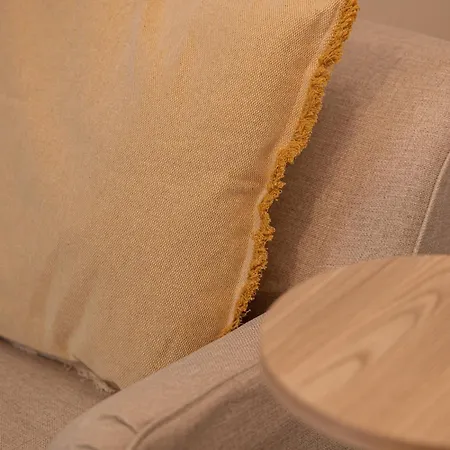 Nr 5 - J26 Luxury Apartment, Jauniela 26 Old - Great View & Location - 2 Bedrooms - 80 M2 * Riga